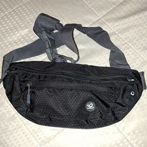 WATERFLY Bum Bag Waist Bag Small Stylish - Black
